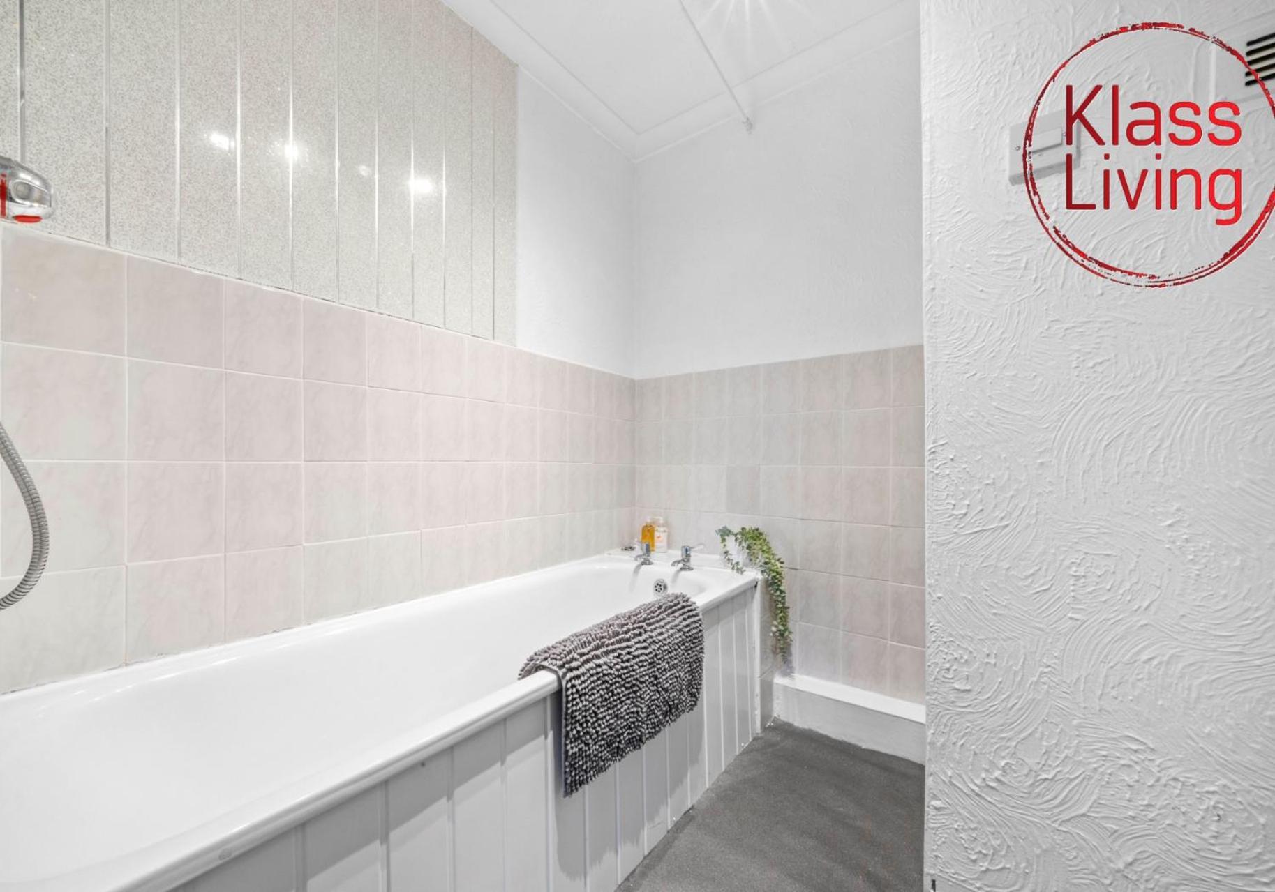 Elmbank Apartment By Klass Living Bellshill Extérieur photo